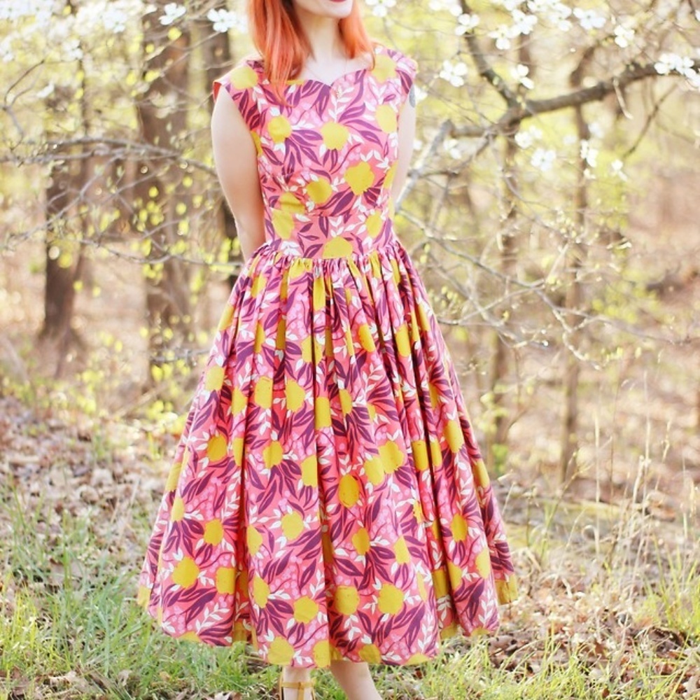 Modcloth "Fabulous Fit and Flare" in Yellow - Picture 2 of 4